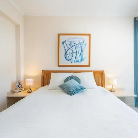 Acropole Sea View Apartamento *